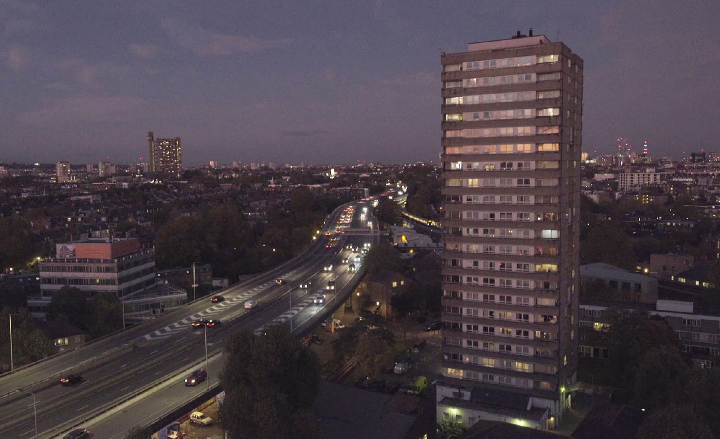 Life In The Shadow Of Grenfell The Tower Next Door Inequality The Guardian Life In The Shadow Of Grenfell The Tower Next Door Inequality The Guardian